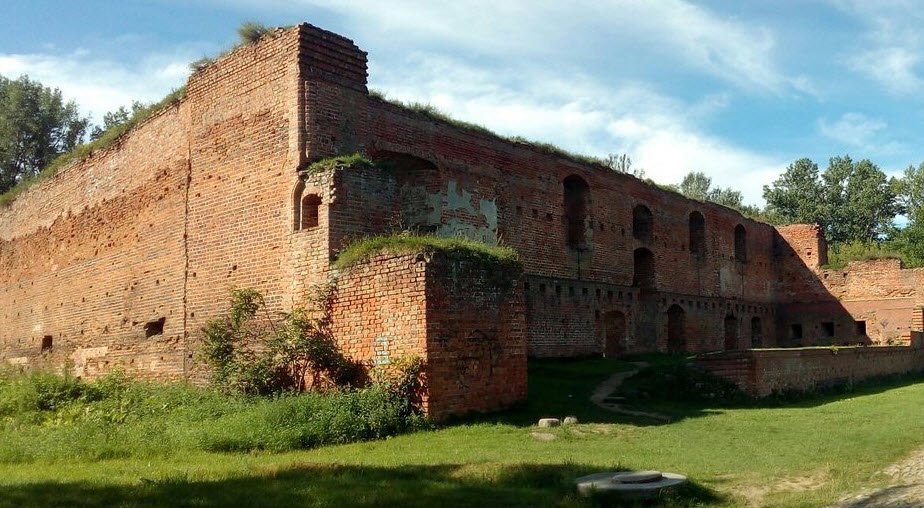 Ruiny Zamku Dybów i Gród Nieszawa w Toruniu, Toruń, Poland, Poland